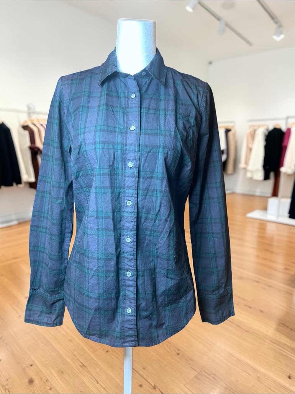 J.Crew Slim Fit Plaid Shirt Size 4
Organic‎ Cotton Button Down Stretch - Picture 2 of 11